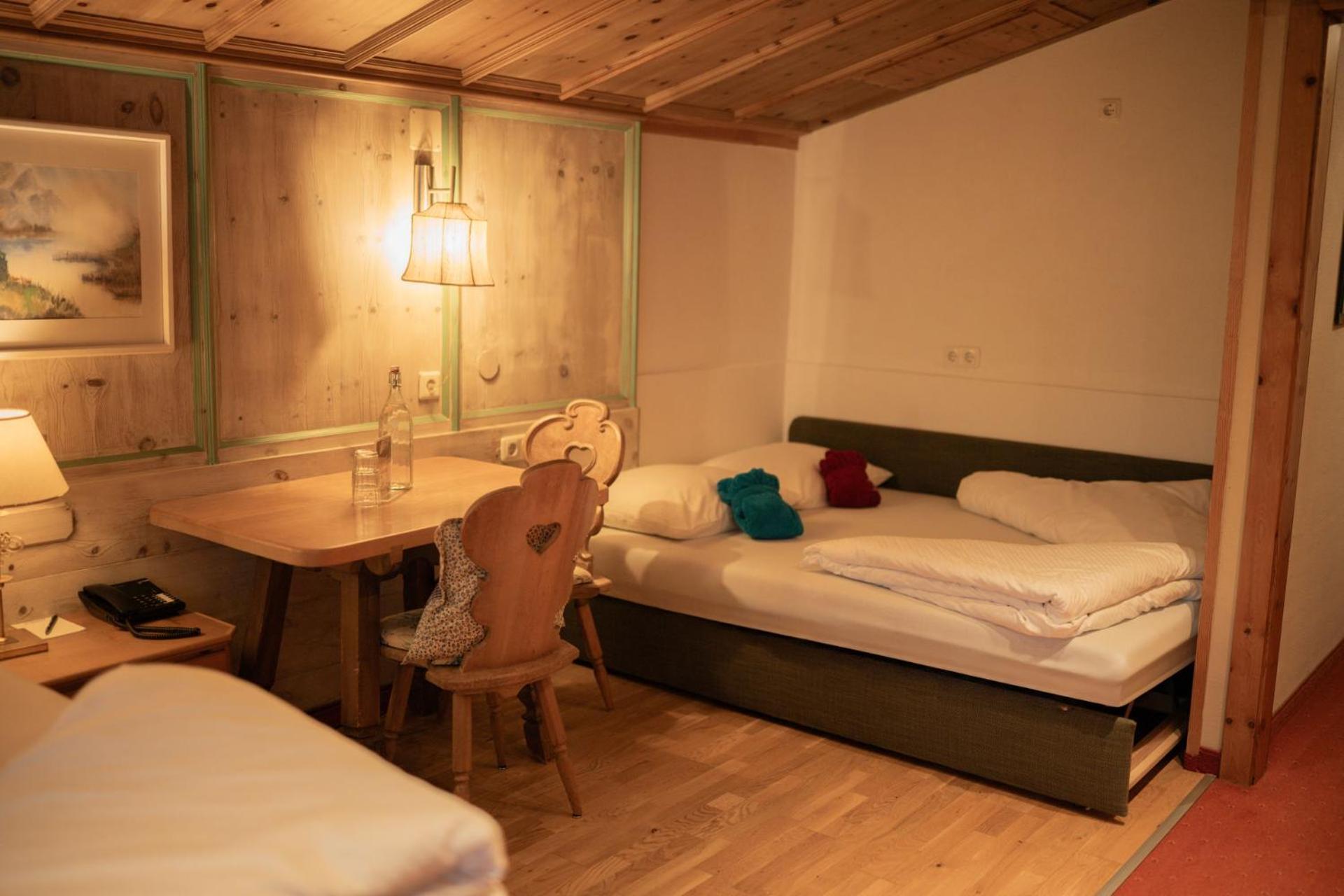 Double Room,1742611776:JPEG