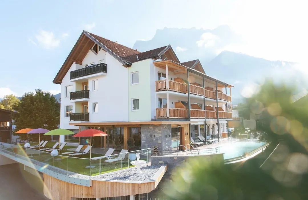 Hotel Sonnenspitze-1